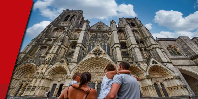 « Paris Je Te Quitte » : Bourges Plus met son territoire en lumière